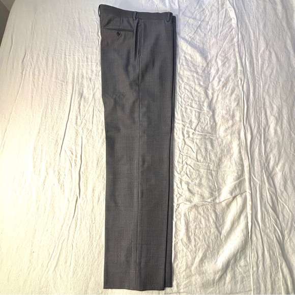 42L Slim fit grey suit by Joseph Abboud - Picture 11 of 16